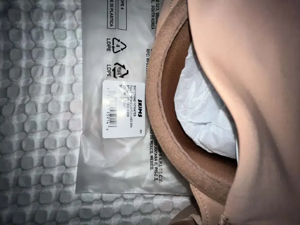 SKIMS Smoothing Intimates Full Coverage Lightly Lined Bra in Sienna - Picture 3 of 4